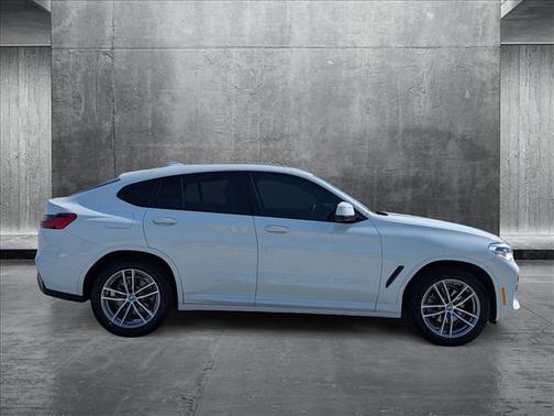 2019 BMW X4 xDrive30i