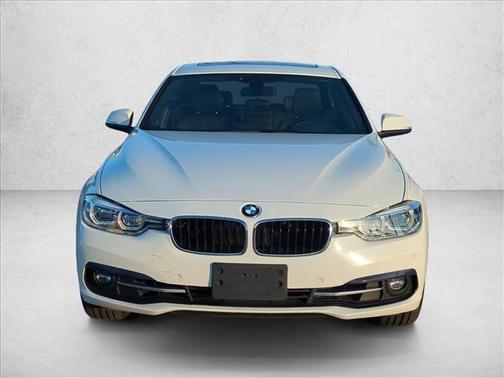 White 2018 BMW 330 330i