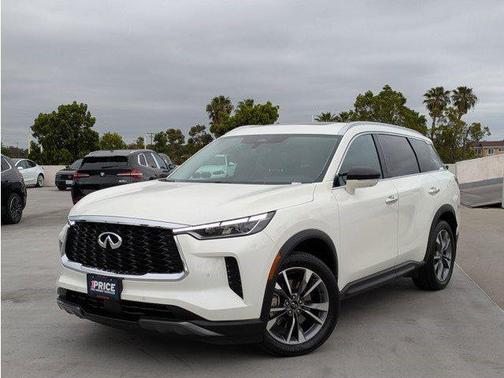 2022 INFINITI QX60 Luxe