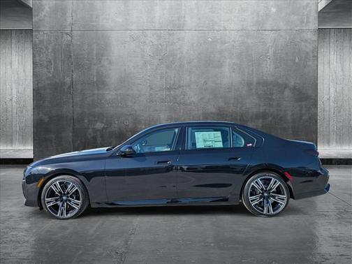 2025 BMW 760 i xDrive