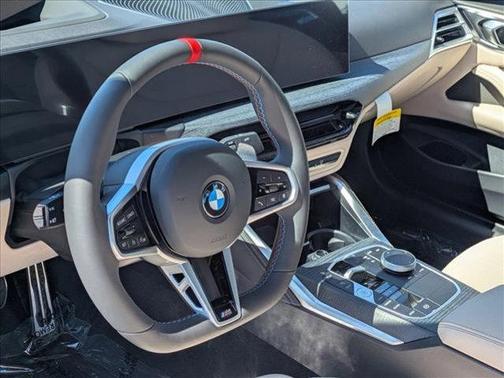 2026 BMW M440 i