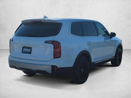 2023 Kia Telluride LX