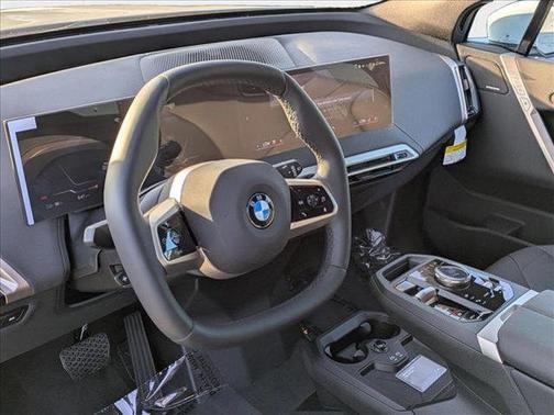 2026 BMW iX xDrive60