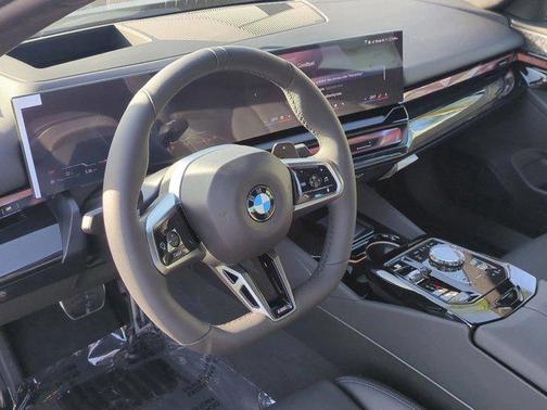 Black Sapphire Metallic 2026 BMW 530 xDrive