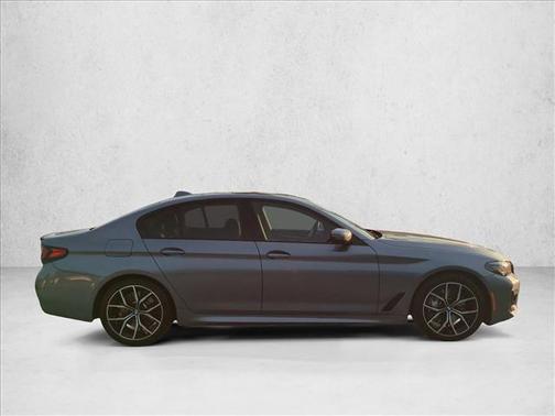 Bluestone Metallic 2022 BMW 540 i