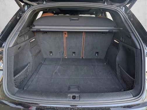 2023 Audi Q5 45 S line Premium