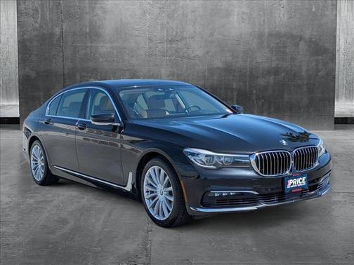 2016 BMW 740 740i