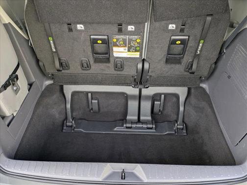 2023 Toyota Sienna XLE 8 Passenger