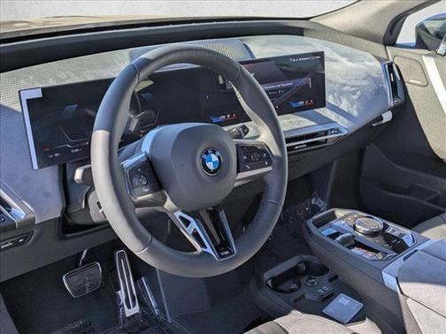 2026 BMW iX xDrive45