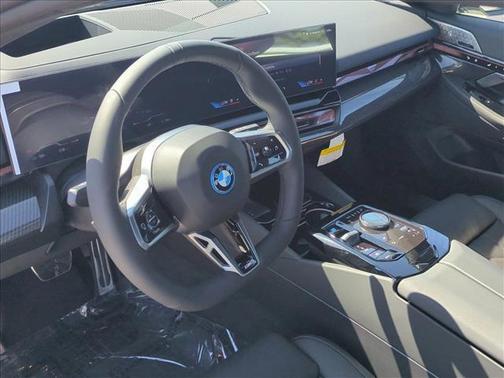 2026 BMW i5 eDrive40