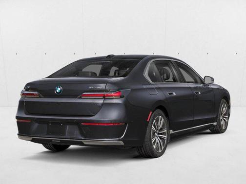 Black Sapphire Metallic 2026 BMW i7 xDrive60