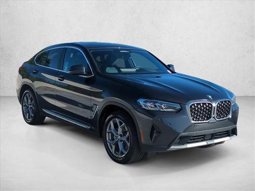 2025 BMW X4 xDrive30i