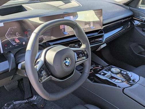 2026 BMW 530 i