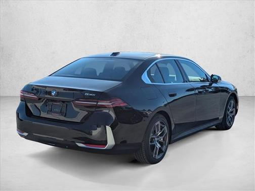 2026 BMW 530 i