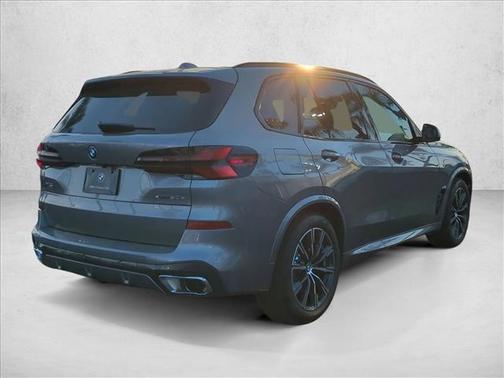 Skyscraper Grey Metallic 2026 BMW X5 PHEV xDrive50e