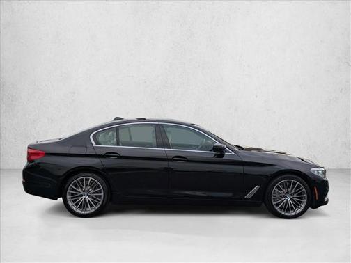2019 BMW 540 540i