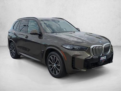 Manhattan Green Metallic 2024 BMW X5 PHEV xDrive50e