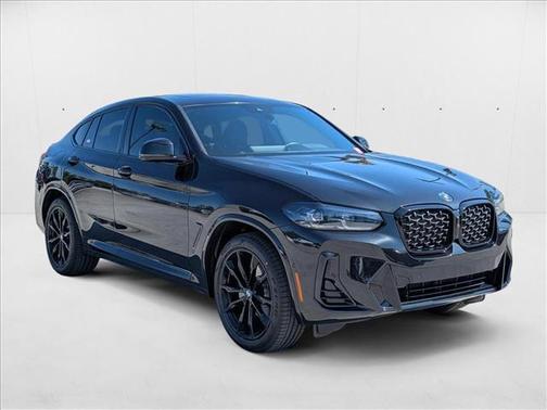 2023 BMW X4 xDrive30i