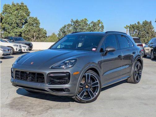 2023 Porsche Cayenne GTS
