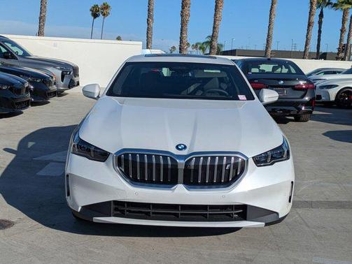 2026 BMW i5 eDrive40
