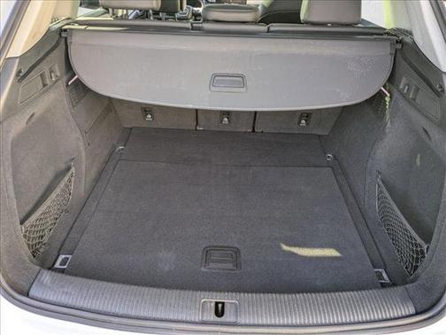 2023 Audi Q5 40 Premium Plus