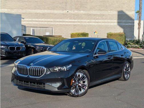 2025 BMW 530 i