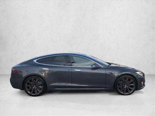 2020 Tesla Model S Long Range