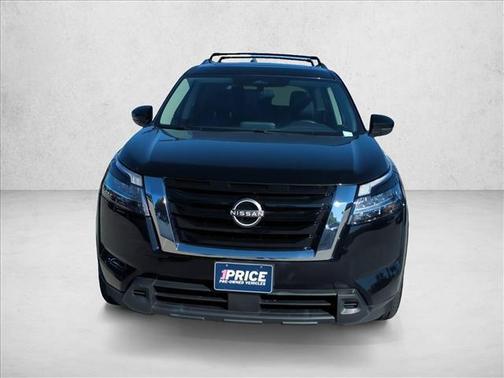 Super Black 2022 Nissan Pathfinder SV 2WD