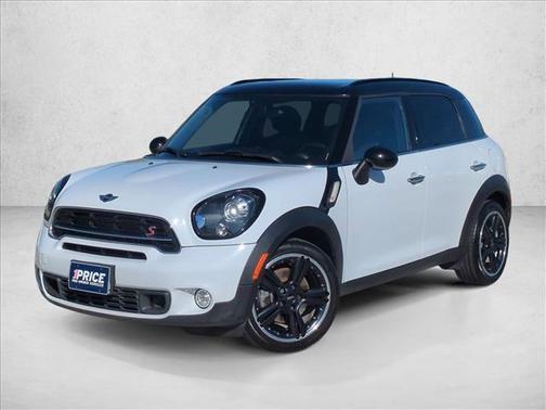 Light White 2016 MINI Countryman Cooper S