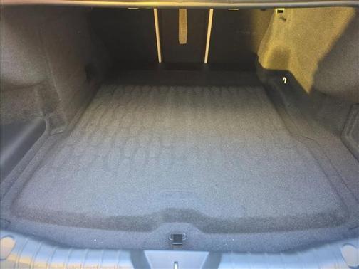 Fuji White 2022 Jaguar XF SE P250 RWD Automatic