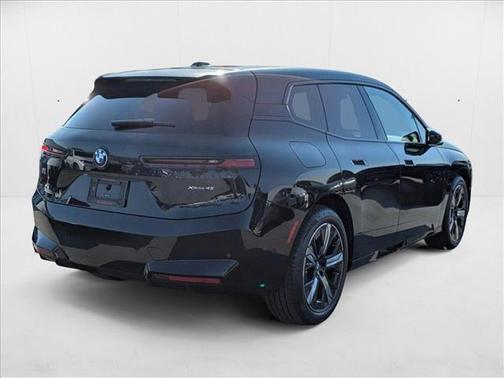 2026 BMW iX xDrive45