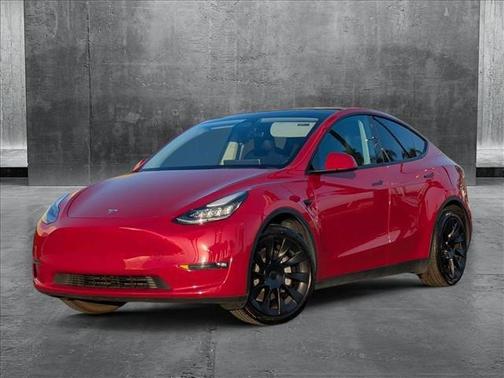 2022 Tesla Model Y Long Range Dual Motor All-Wheel Drive
