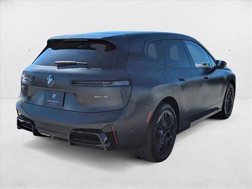 2026 BMW iX xDrive45
