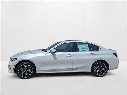 Mineral White Metallic 2025 BMW 330 i