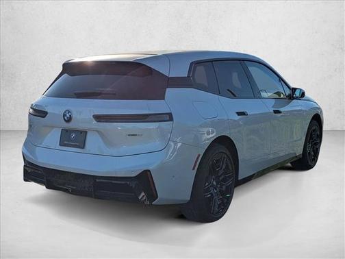 2026 BMW iX xDrive60