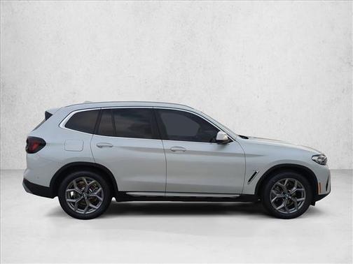 Mineral White Metallic 2023 BMW X3 sDrive30i