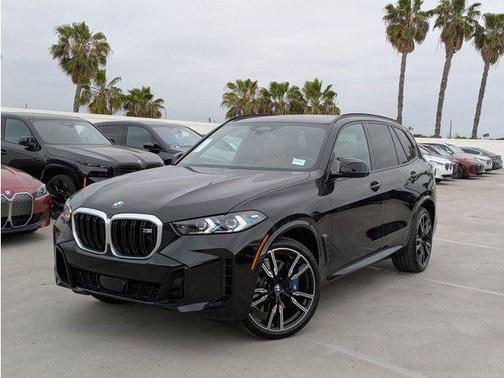 2025 BMW X5 M60i