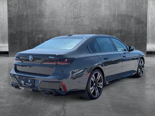 2025 BMW 760 i xDrive