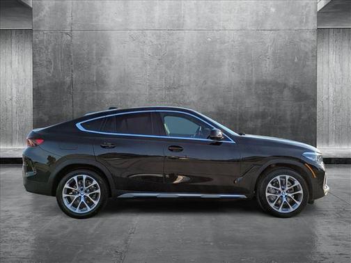 2023 BMW X6 xDrive40i
