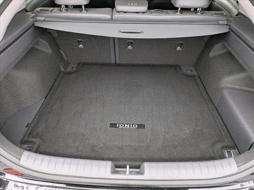2019 Hyundai IONIQ Plug-In Hybrid Limited