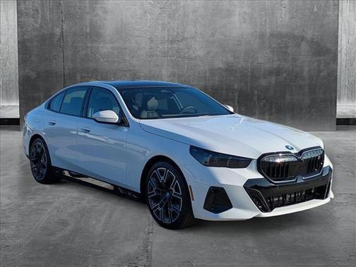 2024 BMW i5 eDrive40