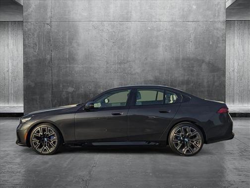 2025 BMW i5 eDrive40