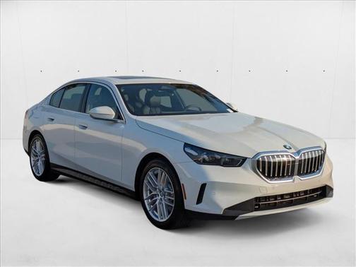 2024 BMW 530 i