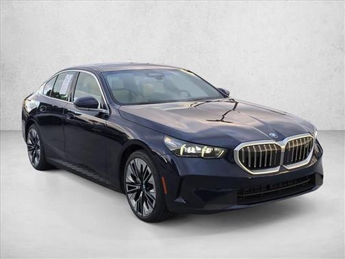 Tanzanite Blue II Metallic 2026 BMW i5 eDrive40