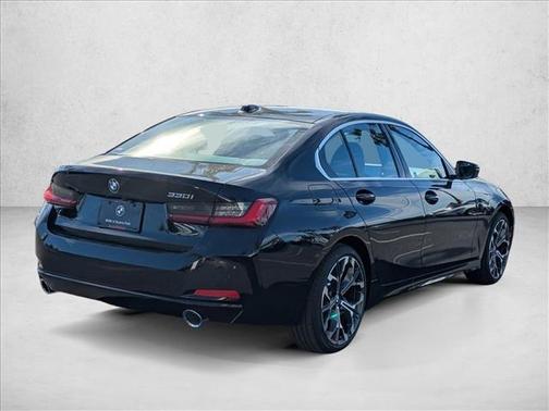 2026 BMW 330 i