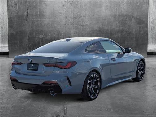 2026 BMW 430 i