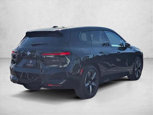 2026 BMW iX xDrive45