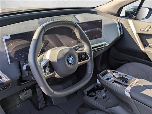 2026 BMW iX xDrive45