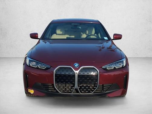 Aventurin Red Metallic 2022 BMW i4 Gran Coupe eDrive40