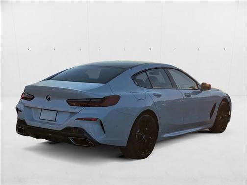 2025 BMW 840 i